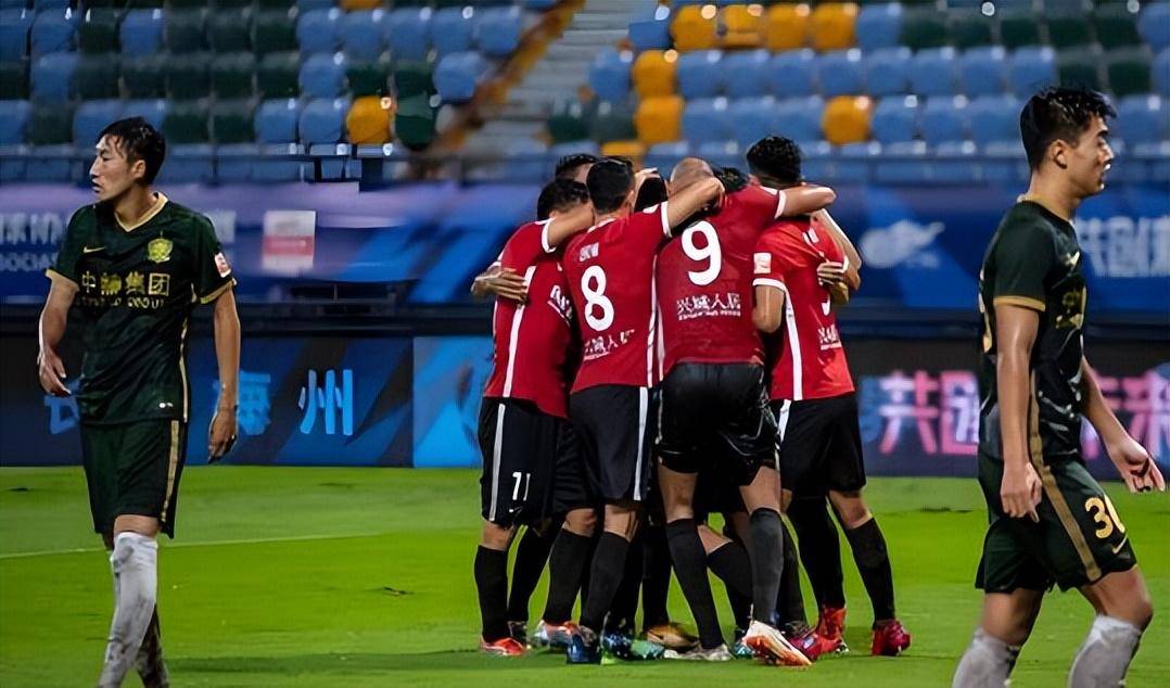 赛前成都蓉城备战国王杯，官宣签约细节曝光，媒体盛赞，数据趋势出现新变化的简单介绍