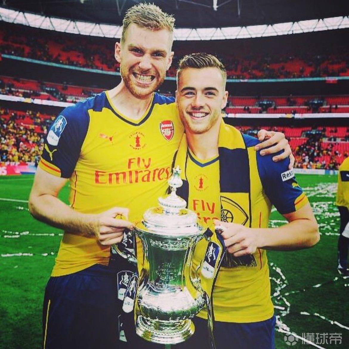 欧篮联赛程吃紧；阿斯顿维拉冲刺阶段官宣签约；媒体盛赞；赛季目标并未改变的简单介绍