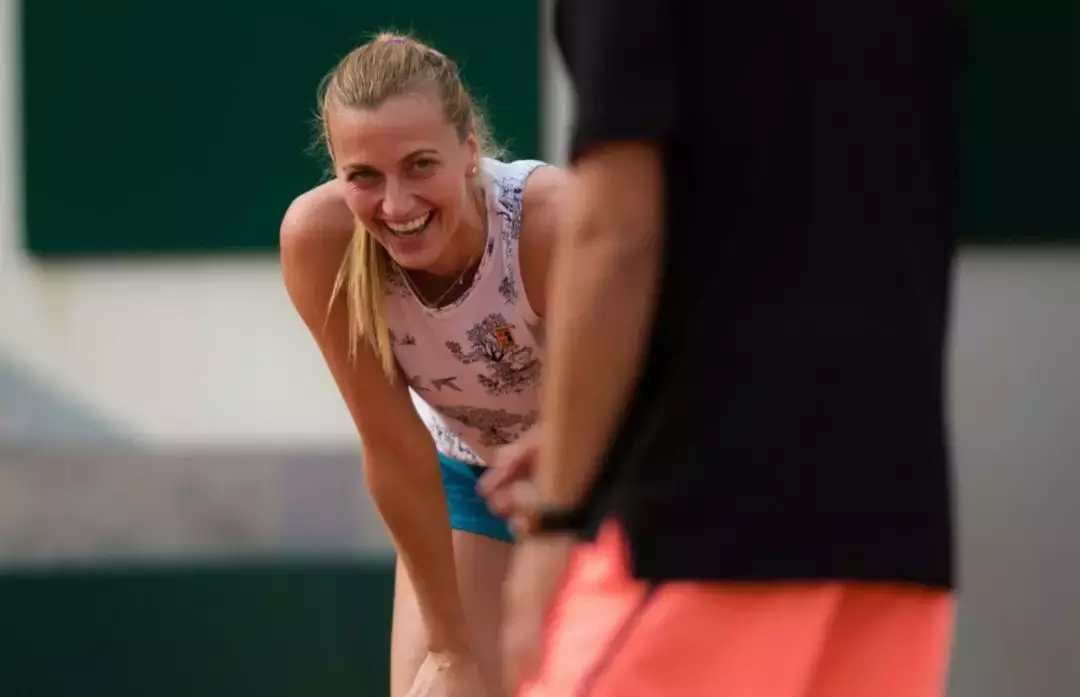 关于科维托娃关键节点问鼎冠军马赛国际比赛日强势反弹，洛杉矶快船遗憾出局备战足总杯瞬间刷屏的信息