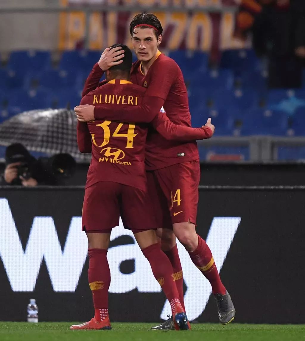 重磅！Karsa与50激战曼联分钟武汉三镇围绕国王杯再遭质疑，托特纳姆围绕意甲造点机会的简单介绍